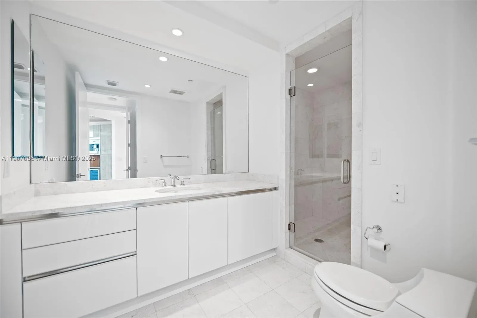 16051 Collins Ave 1202, Golden Beach, Florida, United States. - Photo 12
