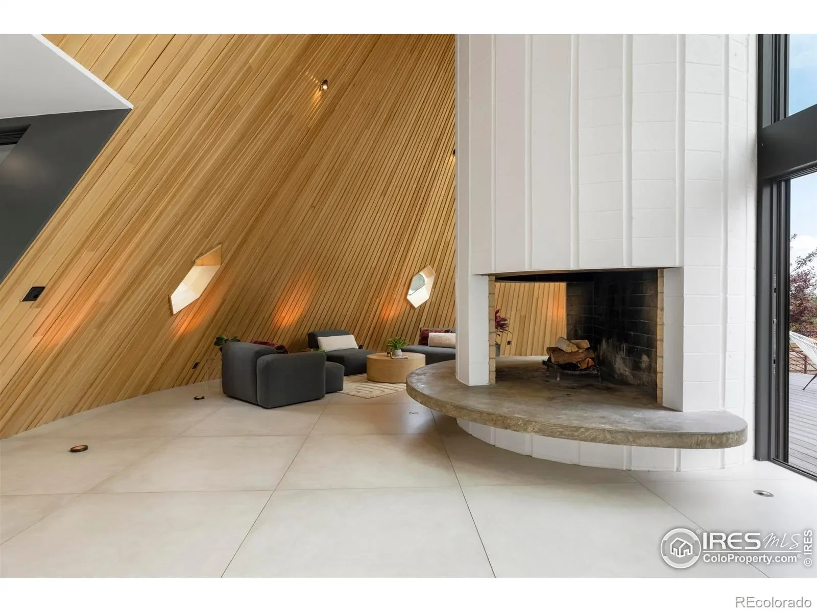 Gallery photo 3