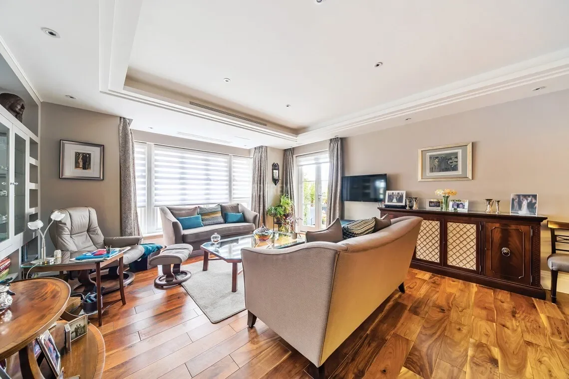 Newgate House, Hammers Lane, London, England, United Kingdom. - Photo 6