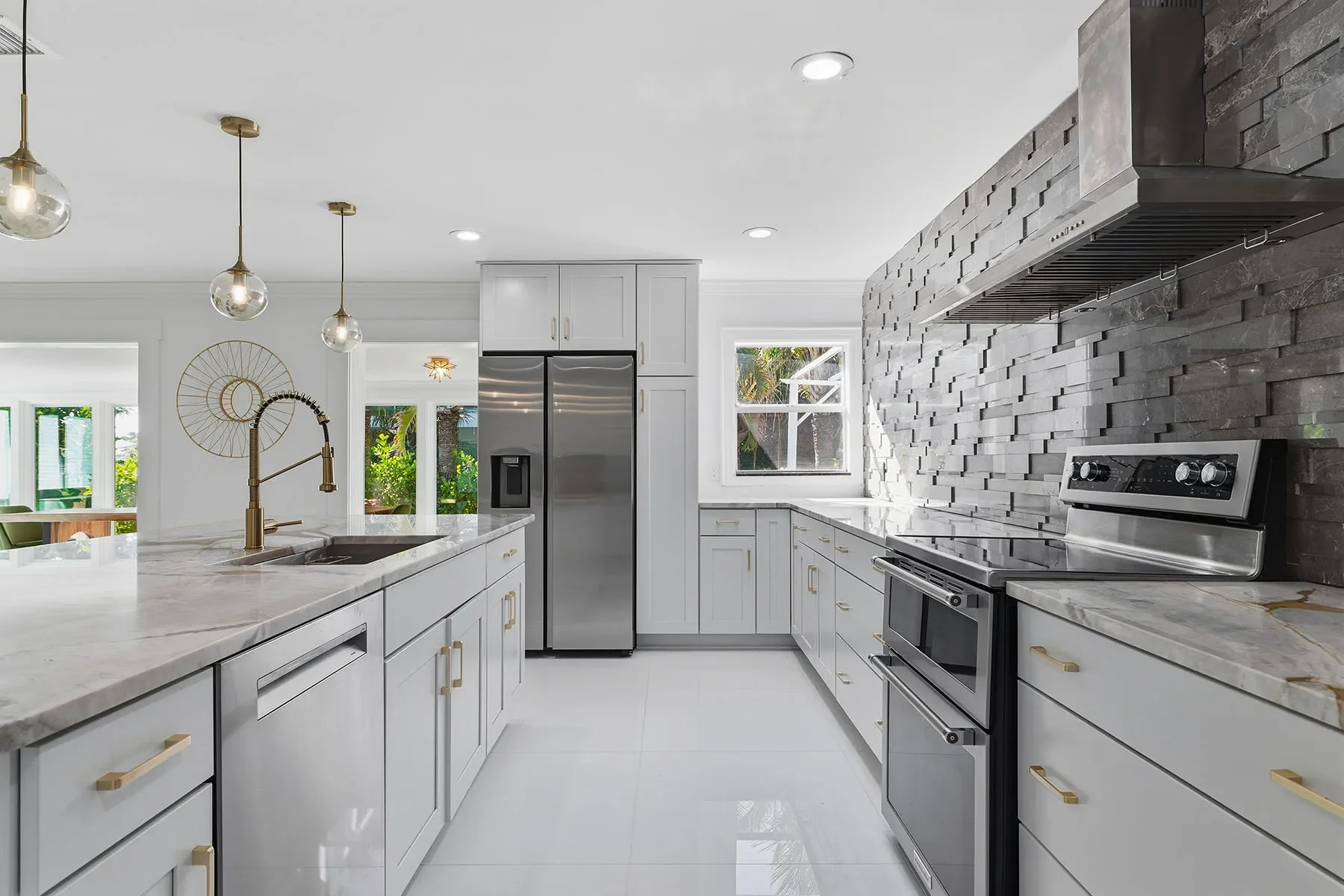 3630 S Beach Drive, Tampa, FL 33629, Tampa, Florida, United States. - Photo 7