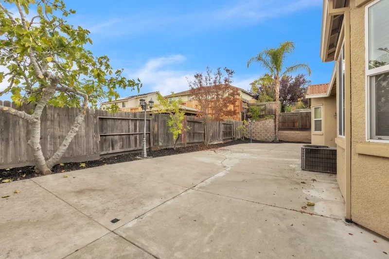 2081 Sebastian Way, Roseville, California, United States. - Photo 37