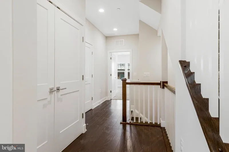10326 GROSVENOR PL PLACE, NORTH BETHESDA, MD 20852, North Bethesda, Virginia, United States. - Photo 42