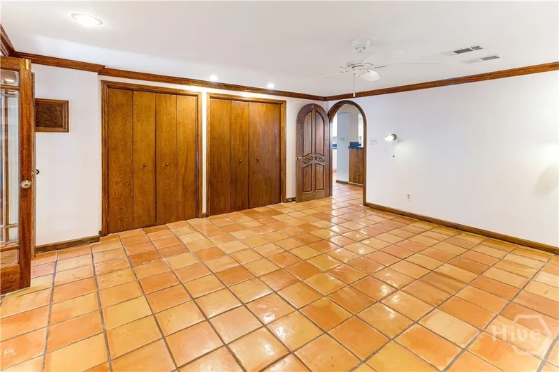 25 W Perry Street, Savannah, Georgia, United States. - Photo 23