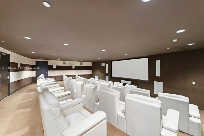 900 Biscayne Blvd 2106, Miami, Florida, United States. - Photo 30