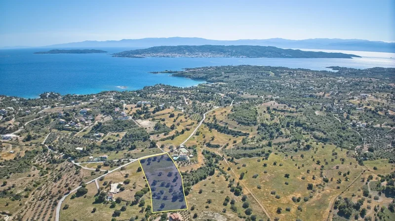 Koinotita Kranidiou, Kranidi, Greece. - Photo 4