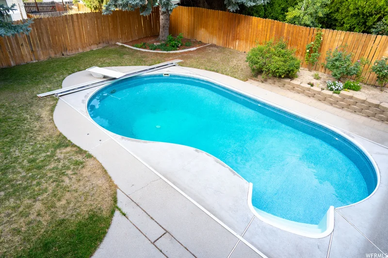 2103 E Kramer Dr, Sandy, UT 84092, Sandy, Utah, United States. - Photo 7