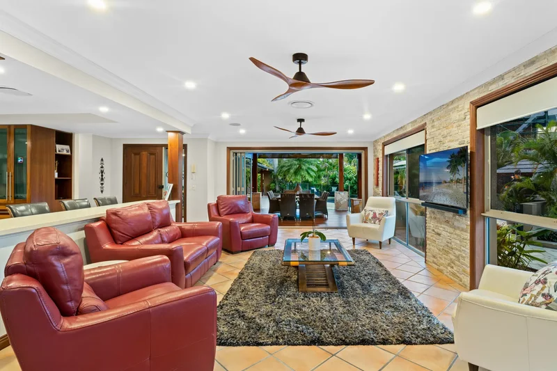 11 Gregory Drive Carrara, Gold Coast, QLD 4211, Gold Coast, Queensland, Australia. - Photo 23