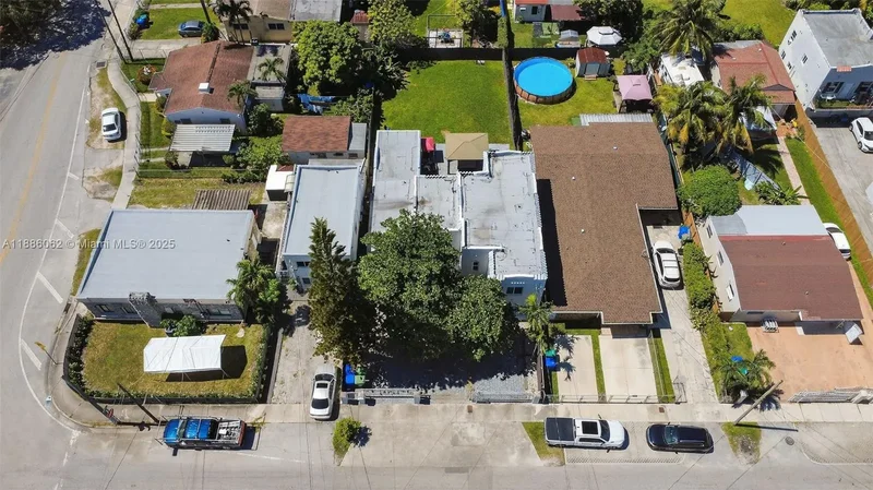 1680 NW 22nd Ct, Miami, Florida, United States. - Photo 52
