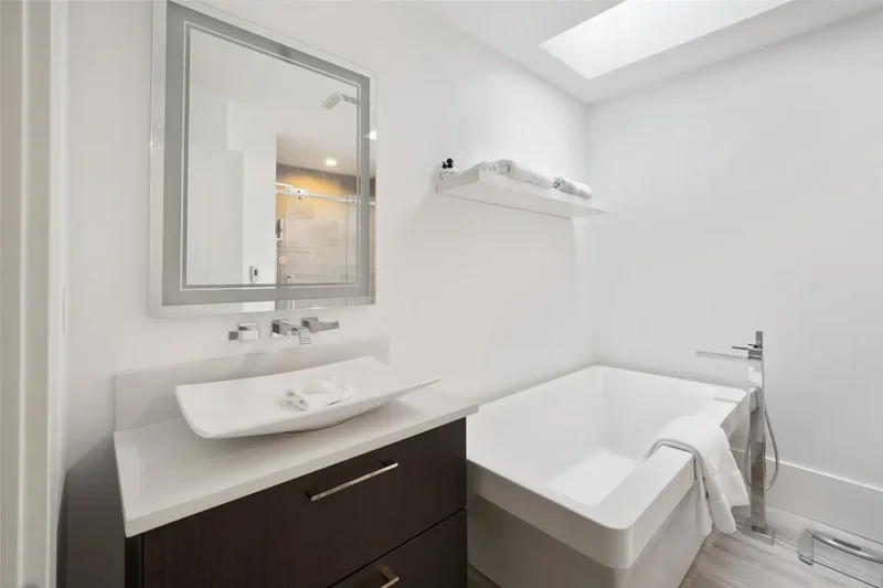 2375 Grantham Road, Kelowna, BC, V1W4B7, CANADA, Kelowna, British Columbia, Canada. - Photo 68