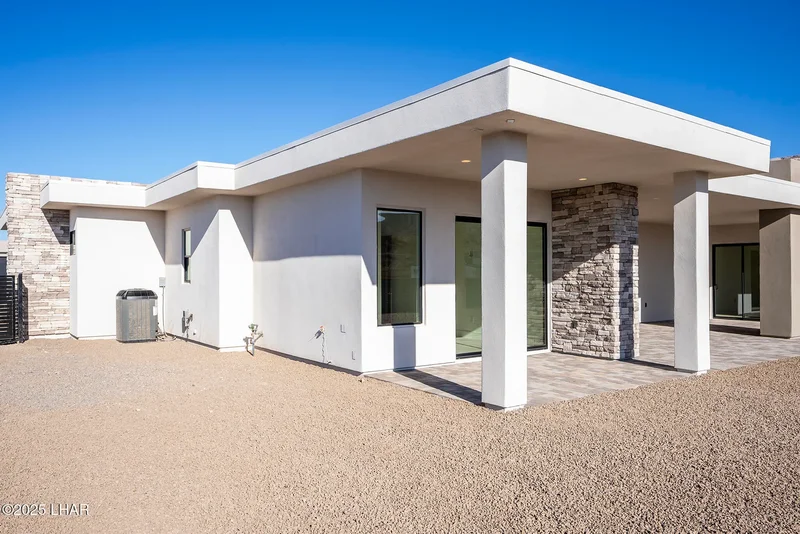 6273 Avienda De Los Colinas, Lake Havasu City, AZ 86406, Lake Havasu City, Arizona, United States. - Photo 18