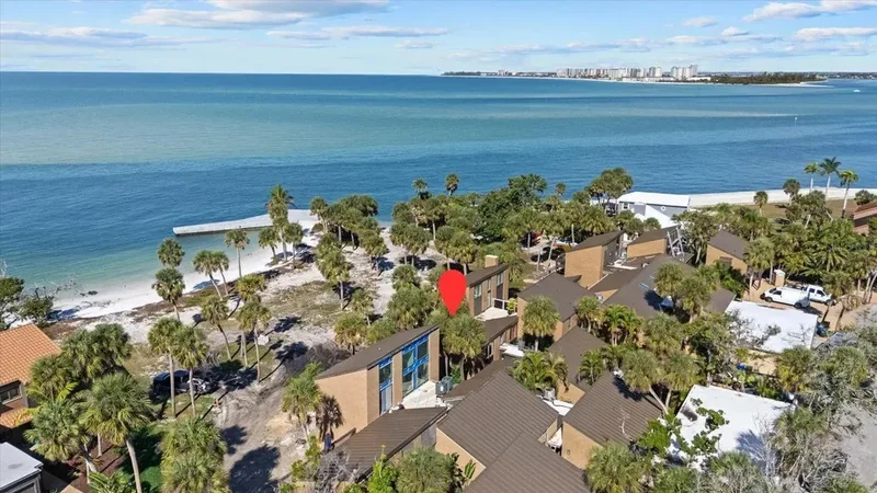 35 Sandy Cove Road, #2A, Sarasota, FL, 34242, USA, Siesta Key, Florida, United States. - Photo 3