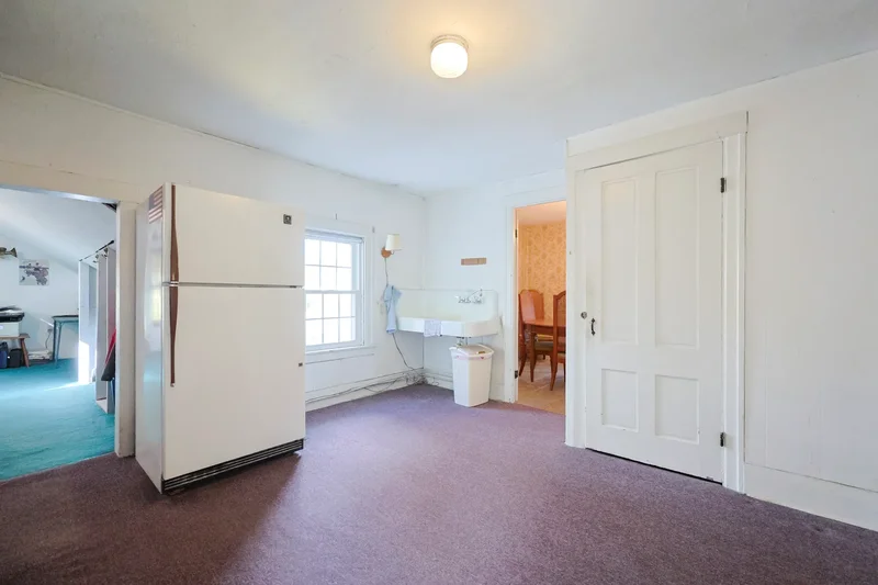 38 West Main Street , Millbury, MA 01527, Millbury, Massachusetts, United States. - Photo 26