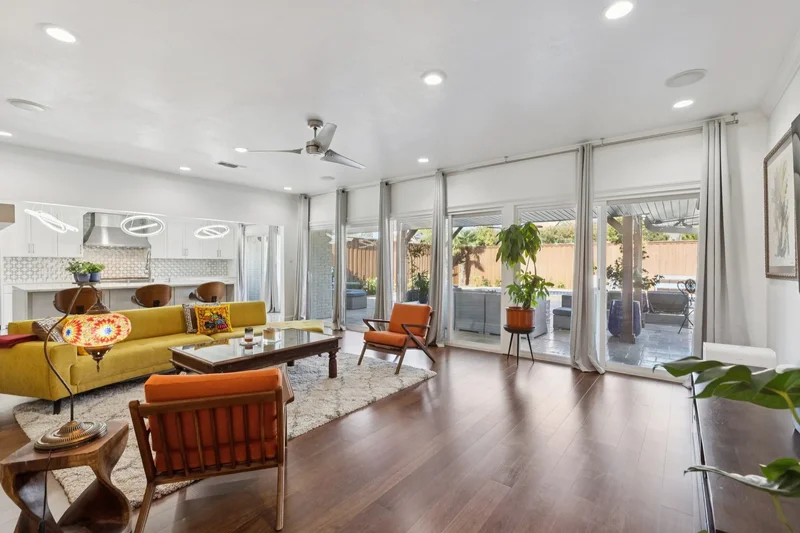 7537 Royal Pl, TX, Dallas, Texas, United States. - Photo 20