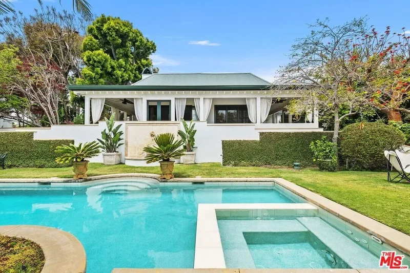 26799 Sea Vista Dr, Malibu, CA 90265, Malibu, California, United States. - Photo 15