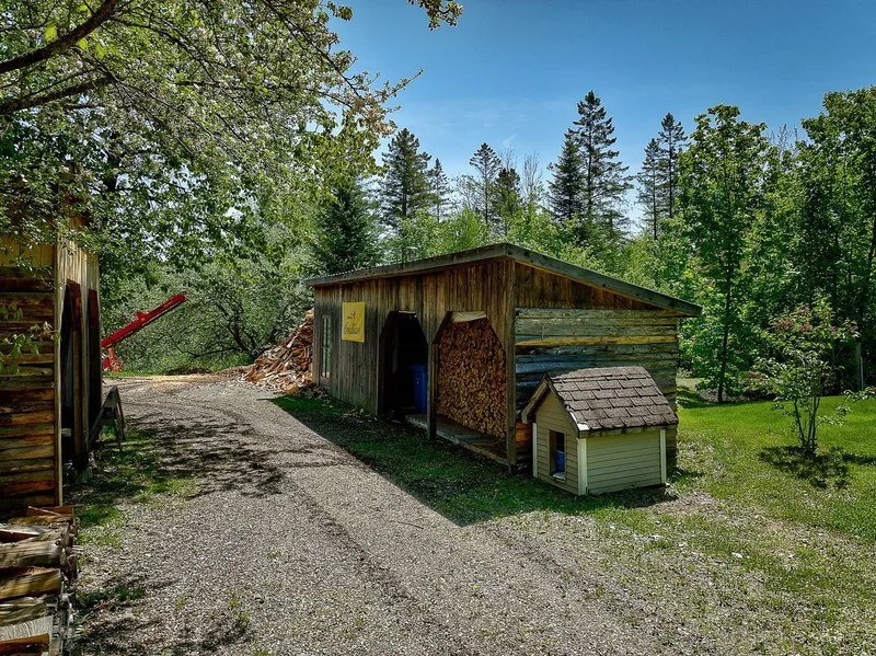 141 Route 212 E., La Patrie, Quebec, Canada. - Photo 65