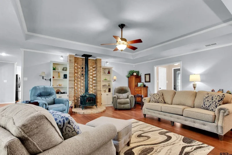15721 CR 431, Lindale, TX 75771, Hideaway, Texas, United States. - Photo 43