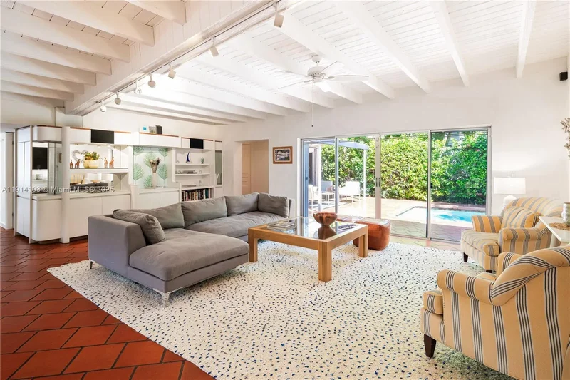 3765 Carmen Ct, Miami, Florida, United States. - Photo 6