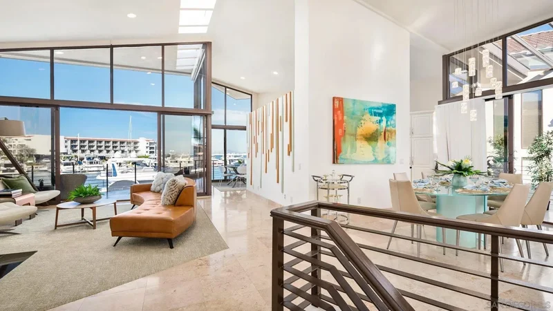 25 The Point, Coronado, California, United States. - Photo 30
