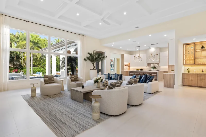 11745 Bella Donna Court, Palm Beach Gardens, Florida, United States. - Photo 2