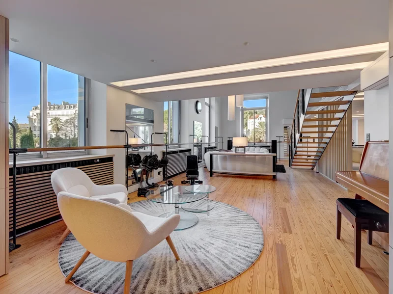 155 Sqm Renovated Loft For Sale In Cannes Montfleury, Gallia Residence