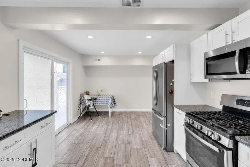 1575 Alamitos Drive, Lakewood, NJ 08701, Lakewood Township, New Jersey, United States. - Photo 6