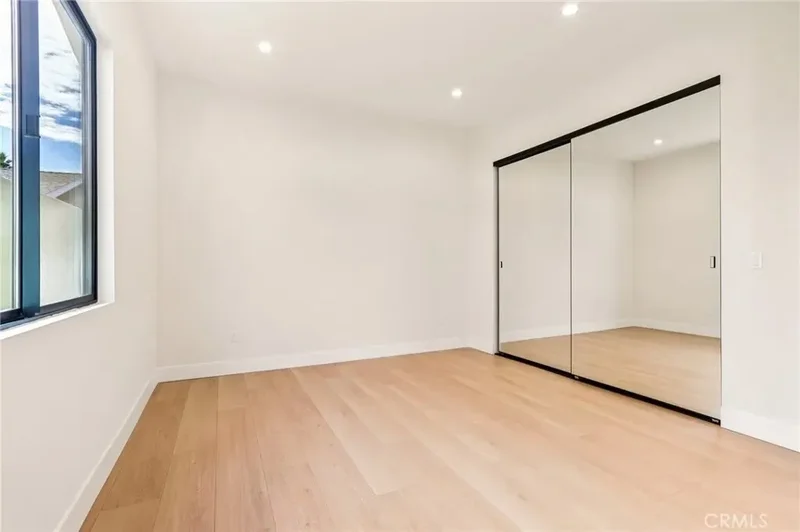 8006 Lloyd Avenue, Los Angeles, California, United States. - Photo 20
