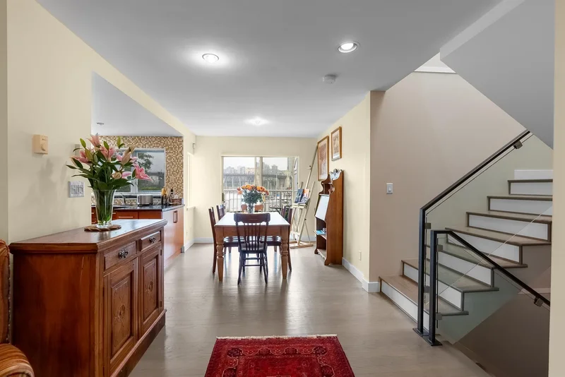 1596 Island Park Walk, Vancouver, BC, V6J0G9, CANADA, Vancouver, British Columbia, Canada. - Photo 3