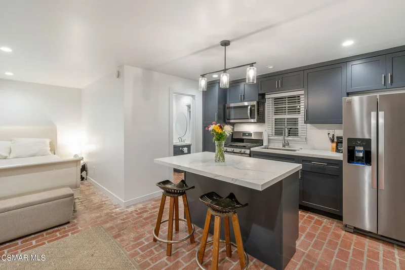 10869 Farralone Avenue, Los Angeles, California, United States. - Photo 22