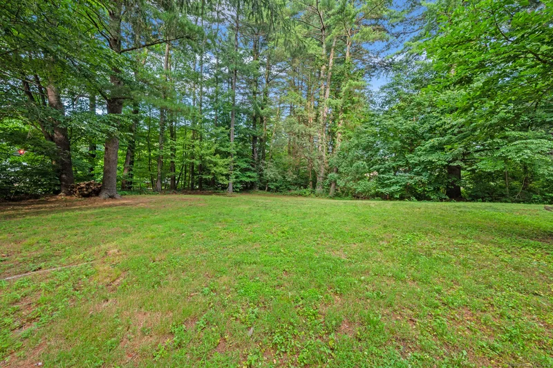 7 Woodmont Road, Avon, Connecticut, United States. - Photo 33