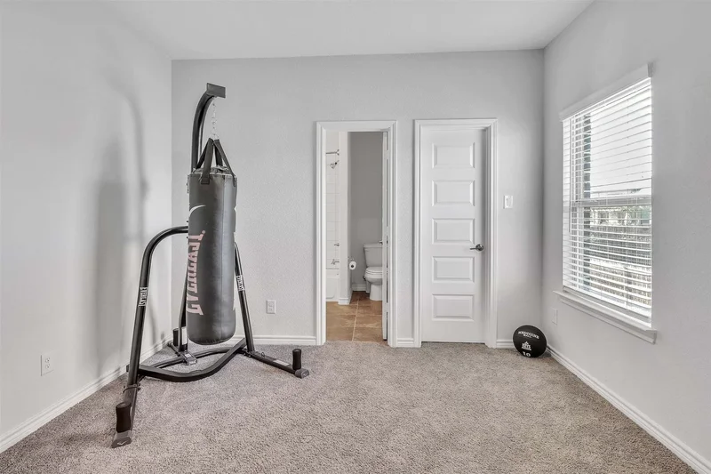 227 Spruce Valley Drive, Justin, TX 76247, Fort Worth, Texas, United States. - Photo 37