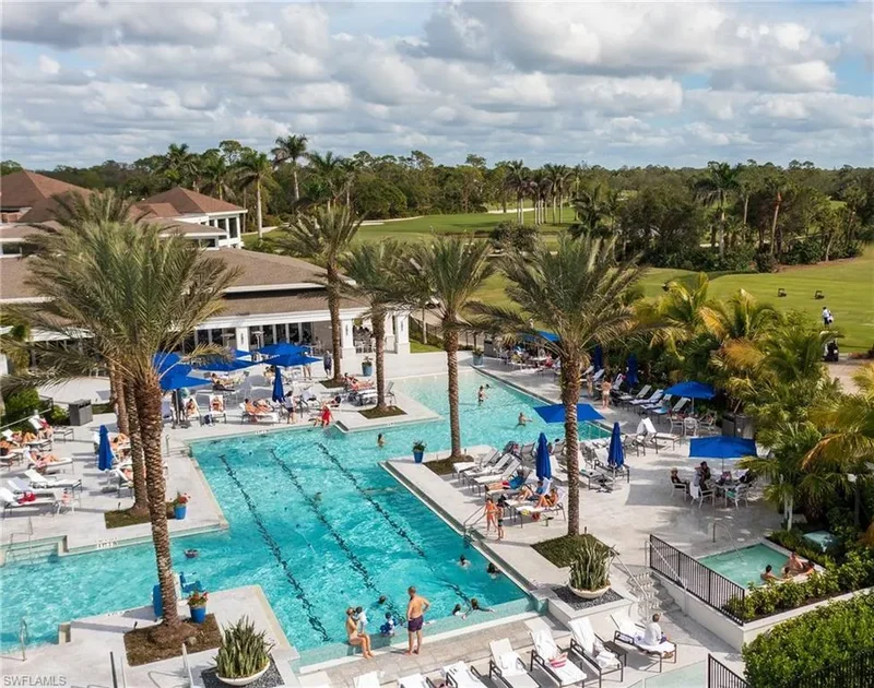 370 Edgemere WAY N, #20, Naples, FL, 34105, USA, Naples, Florida, United States. - Photo 34