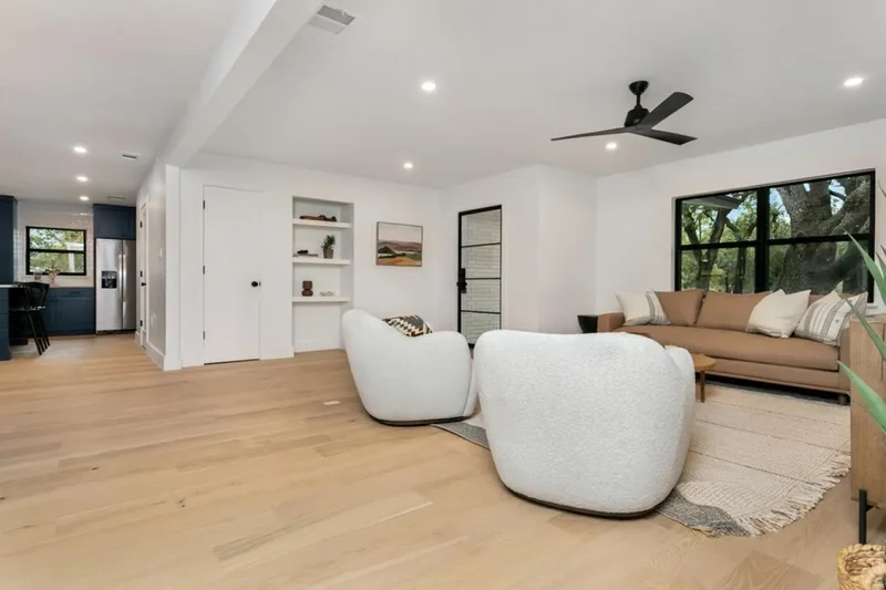 1201 Crenwelge Drive, Fredericksburg, Texas, United States. - Photo 2