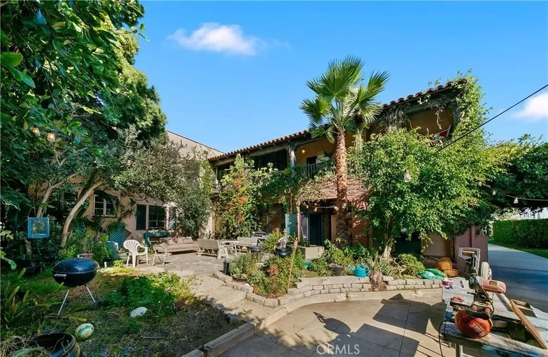 819 S Curson Avenue, Los Angeles, California, United States. - Photo 5