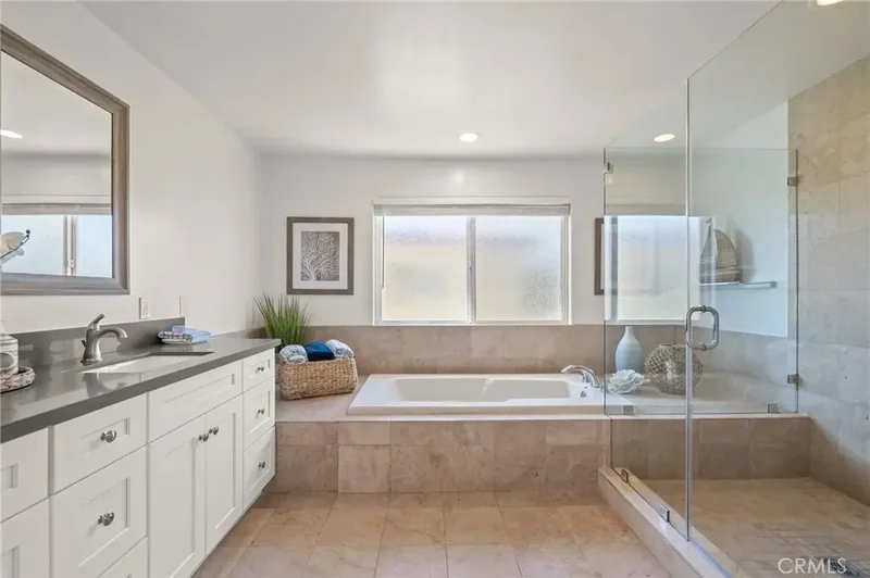 204 N Prospect B, Torrance, California, United States. - Photo 4