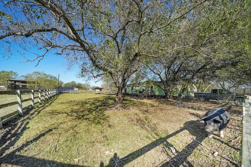 6119 Koeblen Road, Richmond, TX 77469, Rosenberg, Texas, United States. - Photo 7