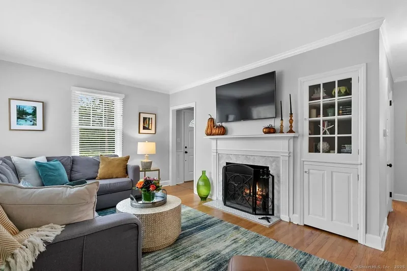 133 Green Acre Lane, Fairfield, CT, 06824, USA, Fairfield, Connecticut, United States. - Photo 4