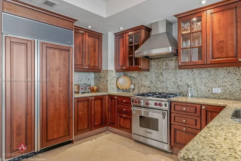 17875 Collins Ave 3404, Golden Beach, Florida, United States. - Photo 9