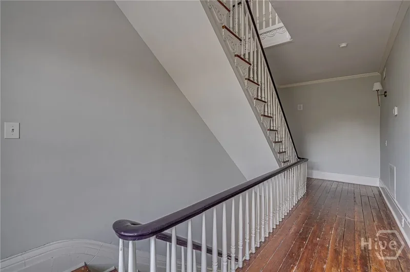 25 W Perry Street, Savannah, Georgia, United States. - Photo 11