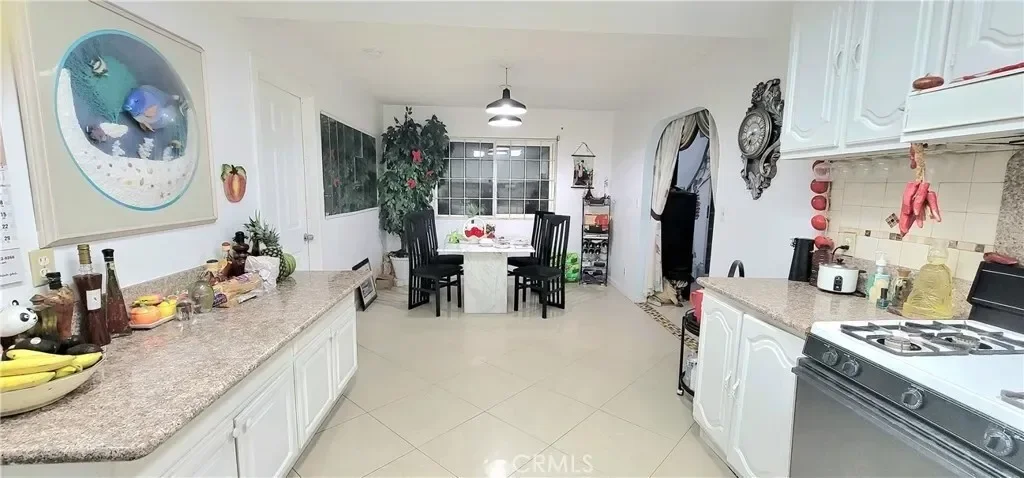 10181 Larson Avenue, Garden Grove, California, United States. - Photo 24