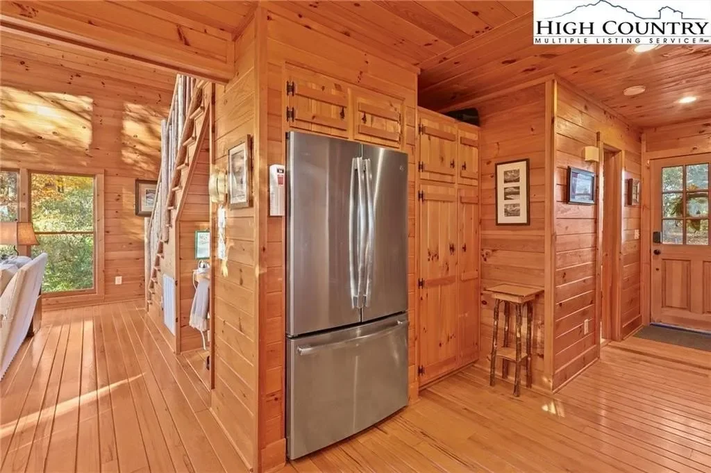 675 Cabin Ridge Road, Ferguson, NC 28624, Ferguson, North Carolina, United States. - Photo 15