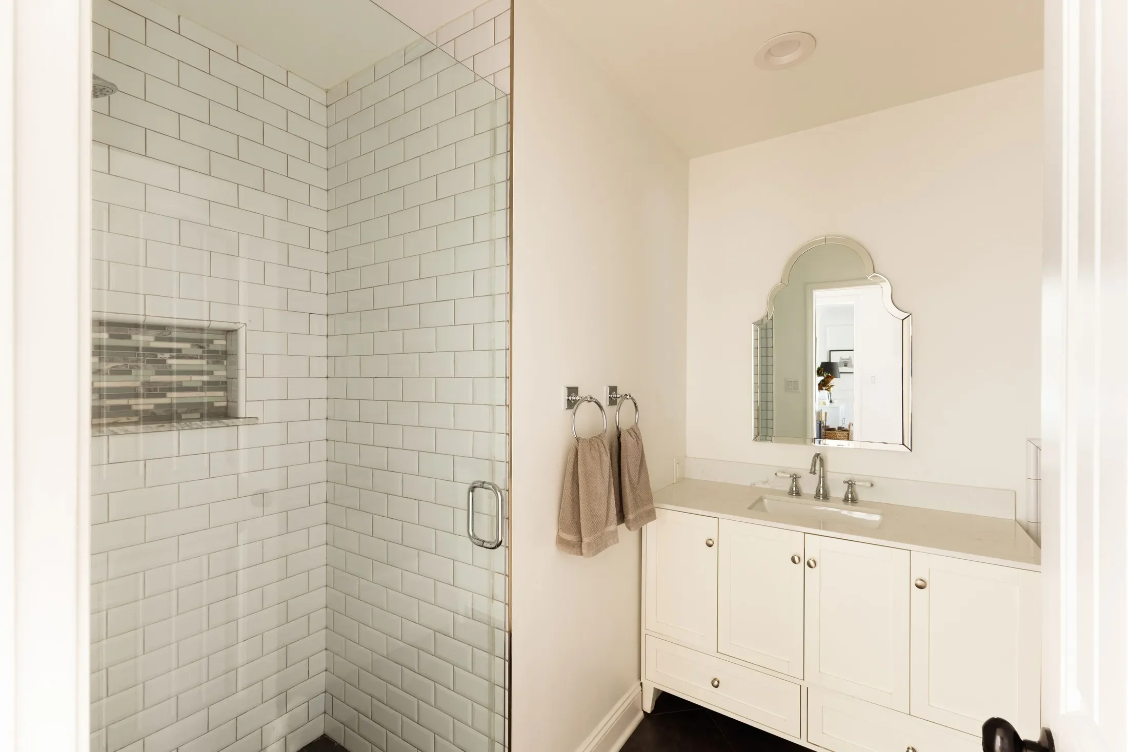 13128 Hartsook Street , Sherman Oaks, CA 91423, Los Angeles, California, United States. - Photo 43