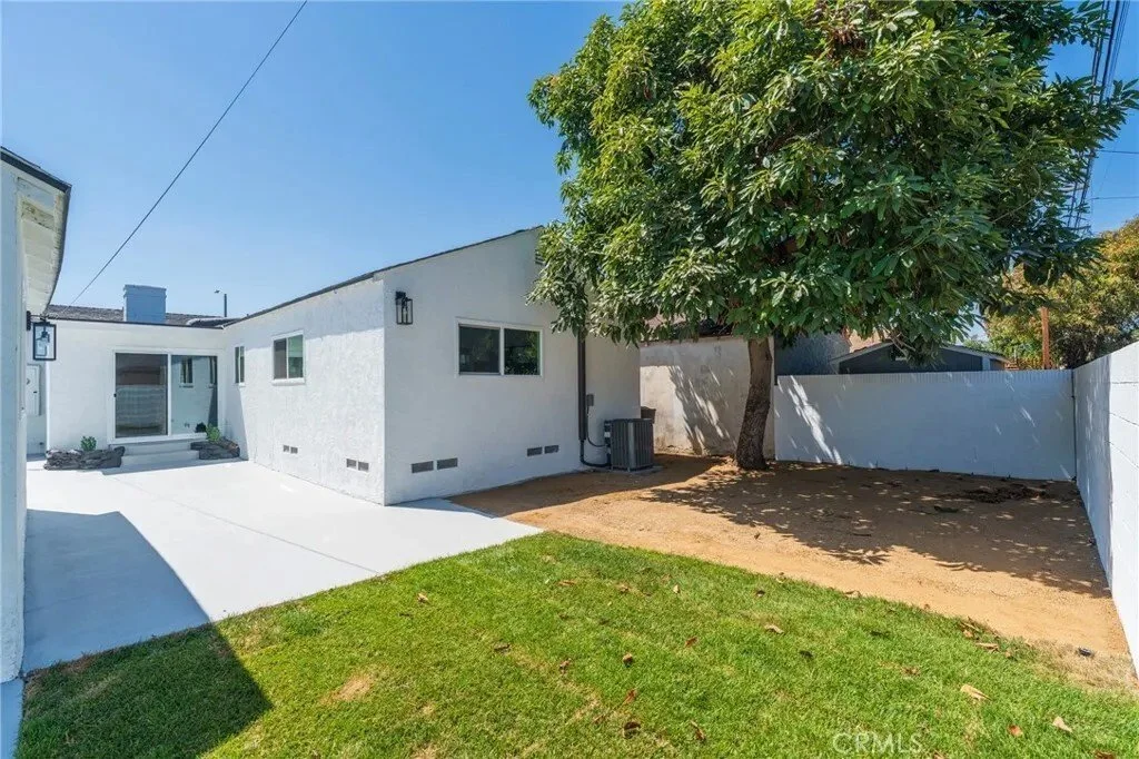 4224 Falcon, Signal Hill, California, United States. - Photo 21