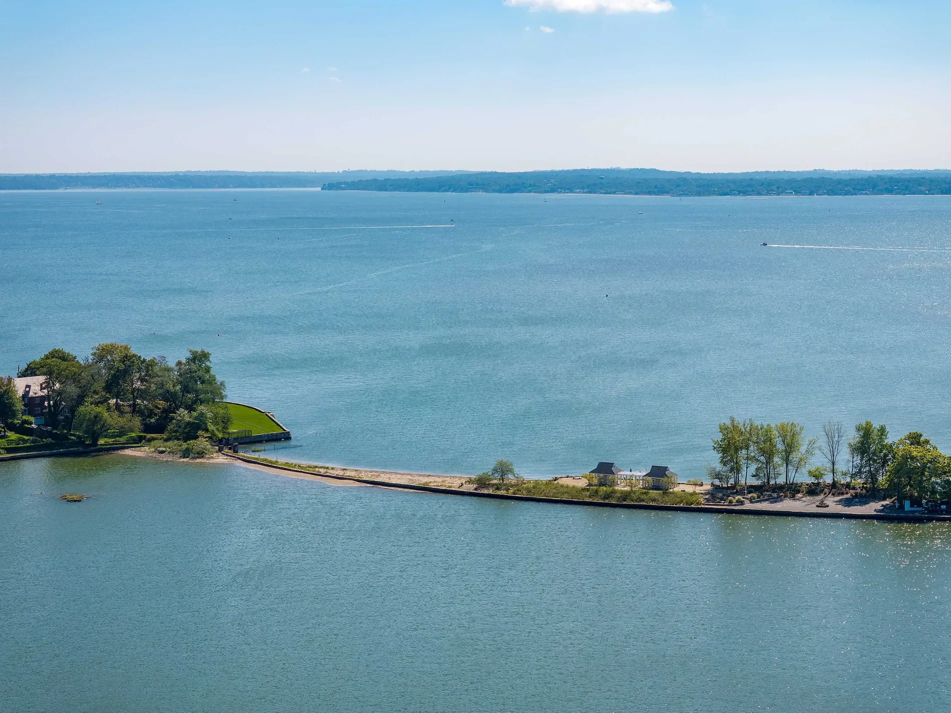 63 Premium Point, New Rochelle, NY, 10801, USA, New Rochelle, New York, United States. - Photo 9