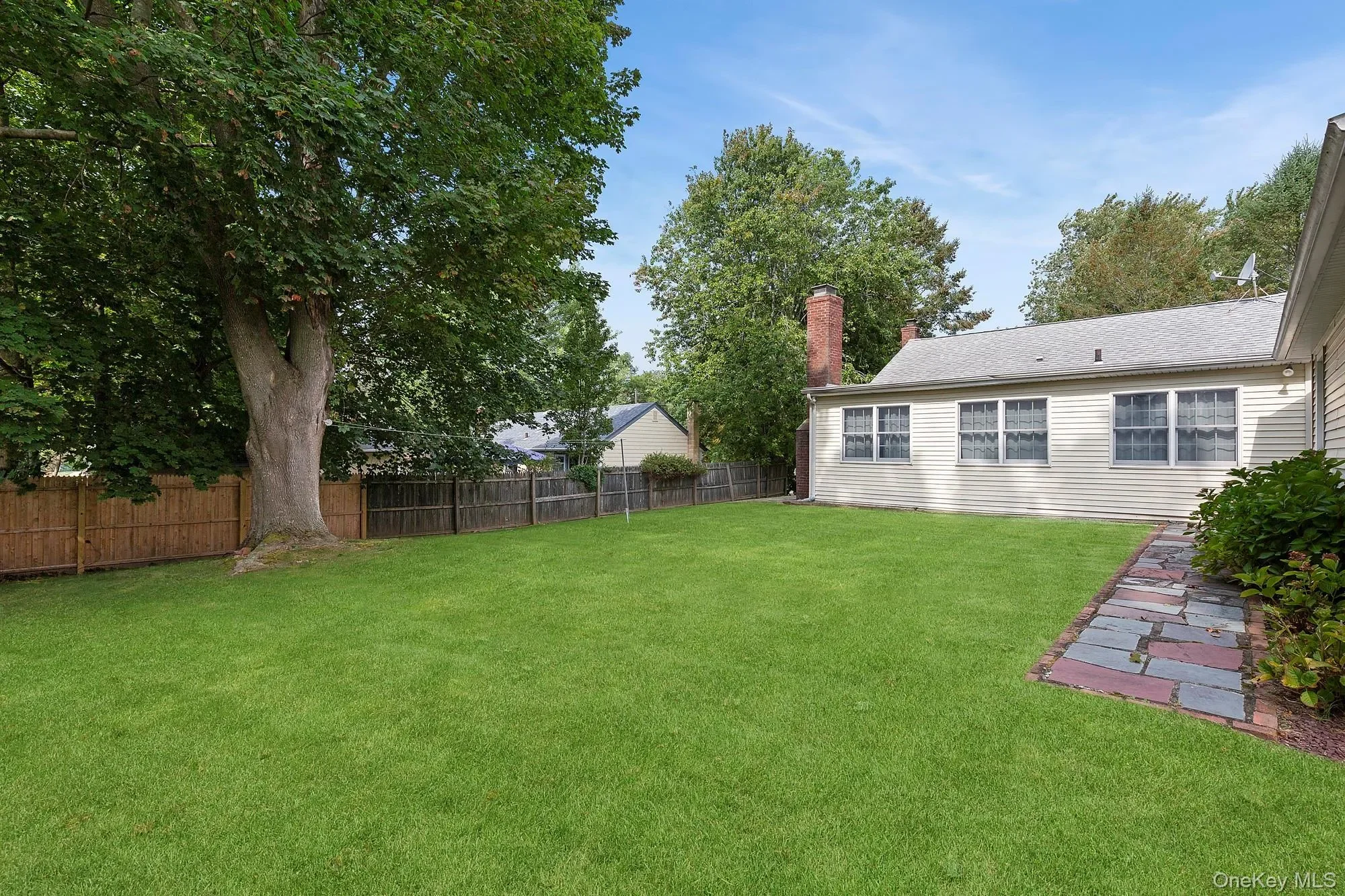1645 Ruth Road, Peconic, New York, United States. - Photo 13