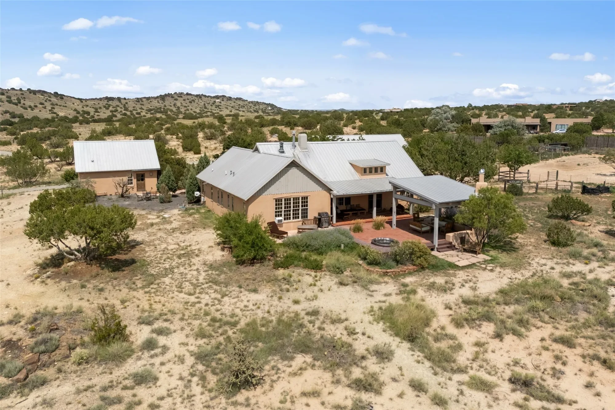 794 Camino Los Abuelos, Galisteo, NM 87540, Lamy, New Mexico, United States. - Photo 38