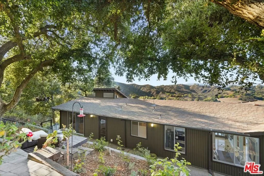 21956 Cereza Way, Topanga, California, United States. - Photo 29