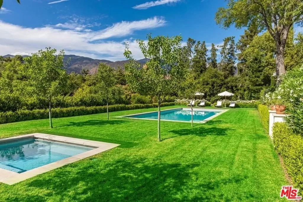 Ojai, California, United States. - Photo 43