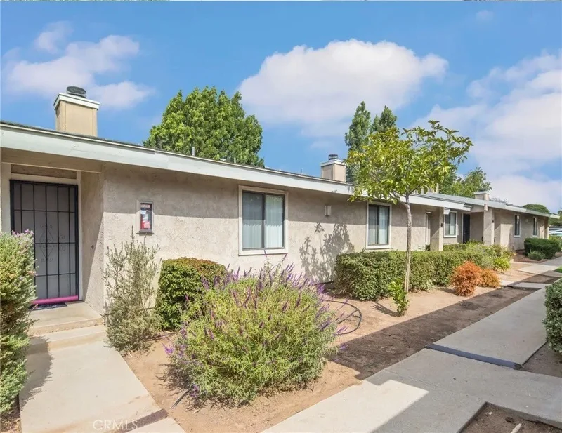 23925 Eucalyptus, Moreno Valley, California, United States. - Photo 18