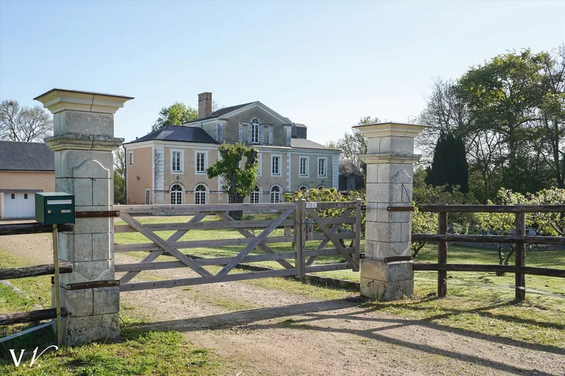 Montval-sur-Loir, Pays de la Loire, France. - Photo 14