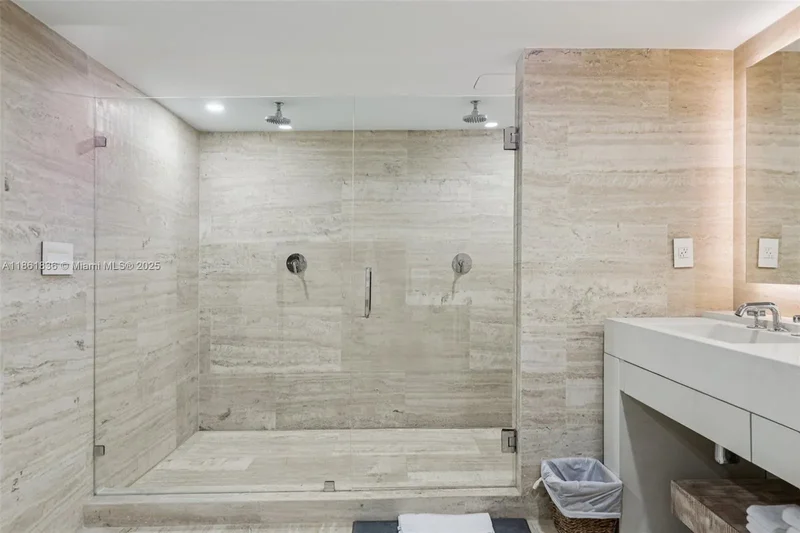 102 24th St 1440, Miami Beach, Florida, United States. - Photo 26